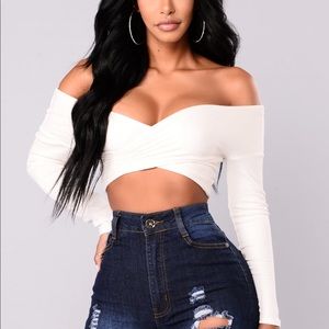 Fashion Nova long sleeve crop top size large